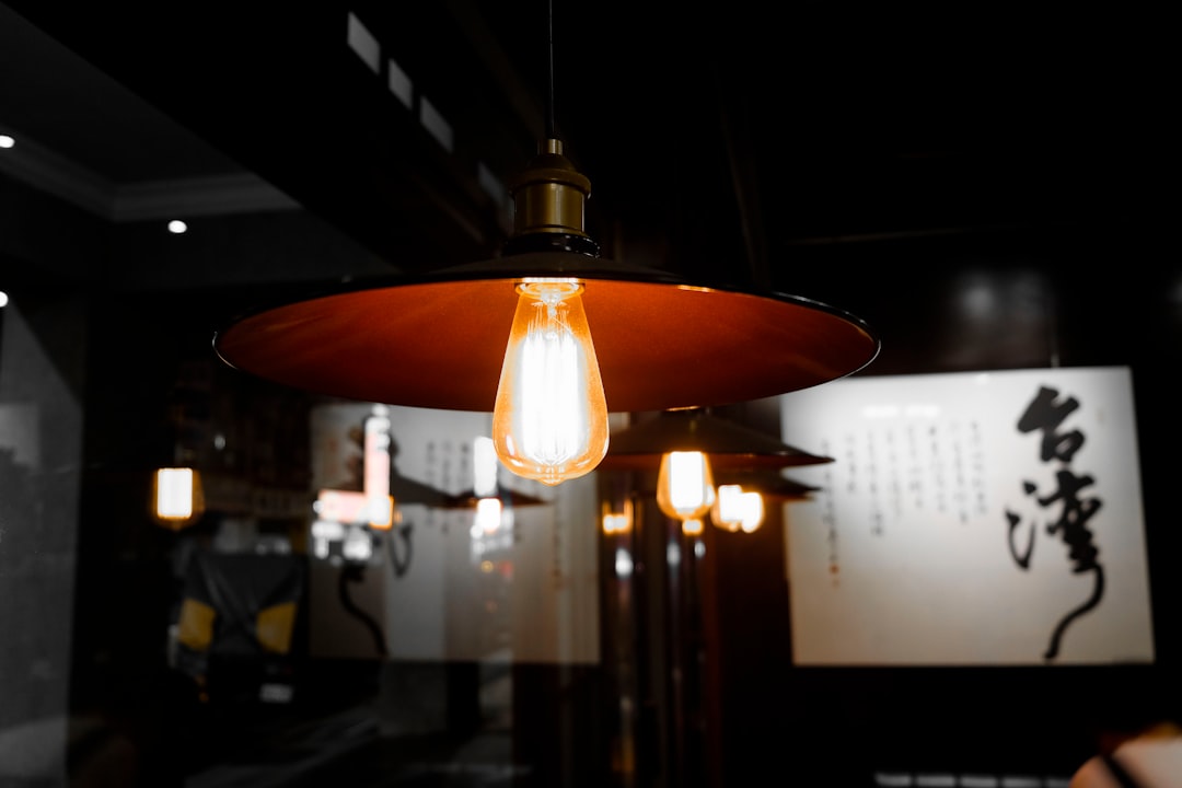 Photo Japanese tree branch glass table lamp