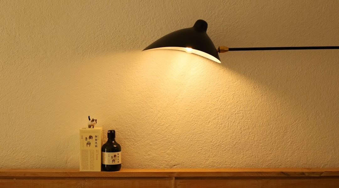 Photo resin wall lamp